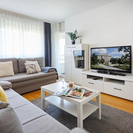 Spacious 2Bdr Apartment Near Business District Zagreb Exterior photo