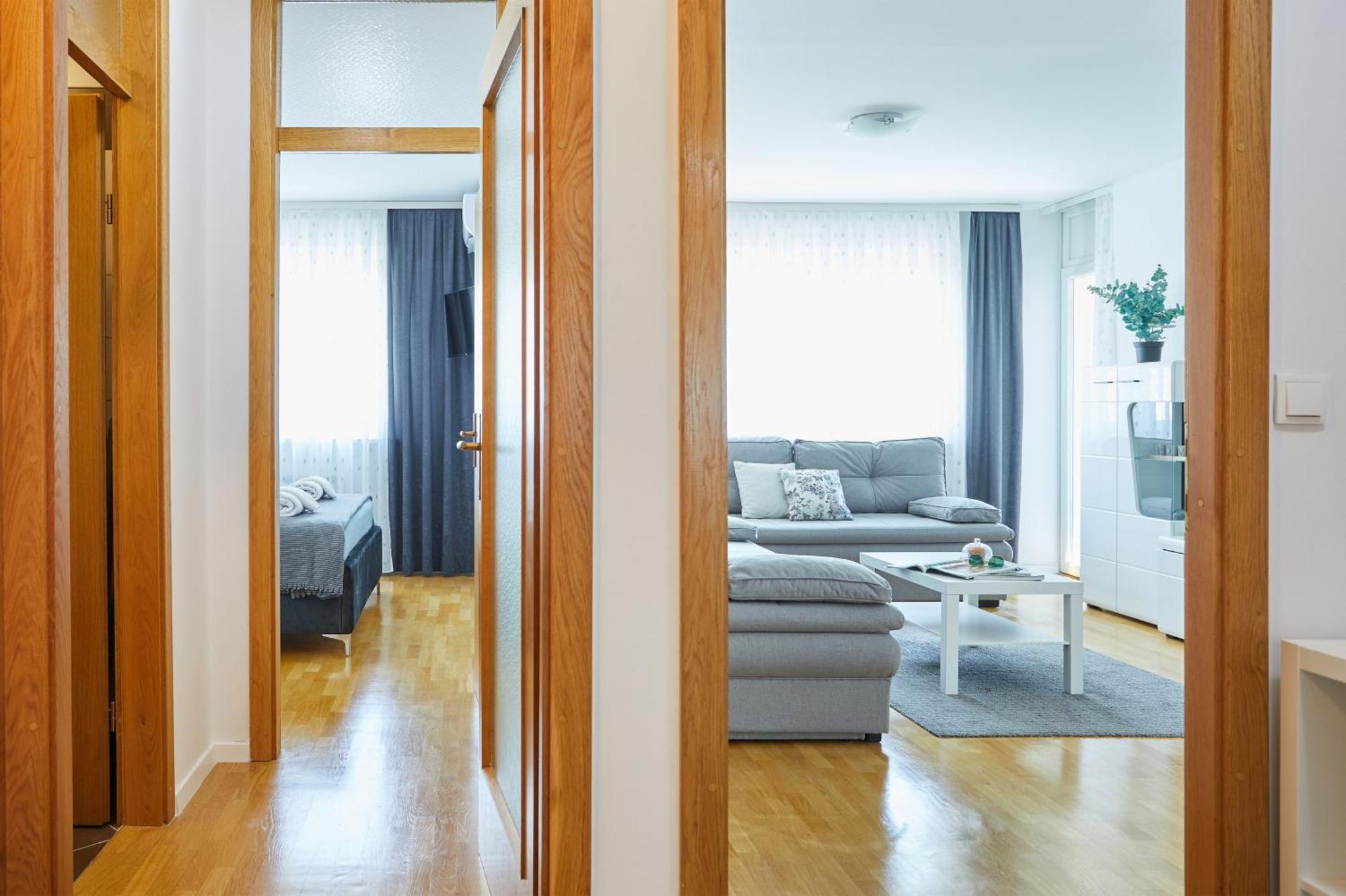 Spacious 2Bdr Apartment Near Business District Zagreb Exterior photo