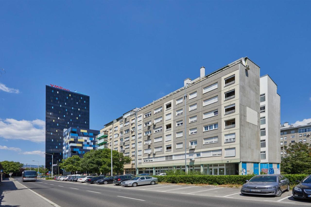 Spacious 2Bdr Apartment Near Business District Zagreb Exterior photo